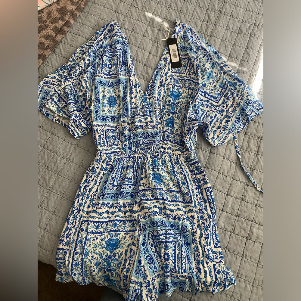 Vici Blue and White Printed Short Dress